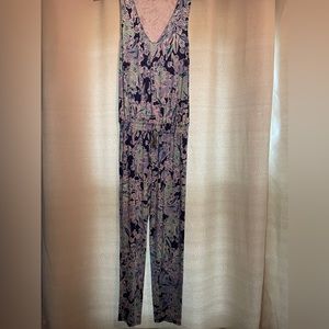 Lilly Pulitzer jumpsuit. Like new-only worn once! Size small.
